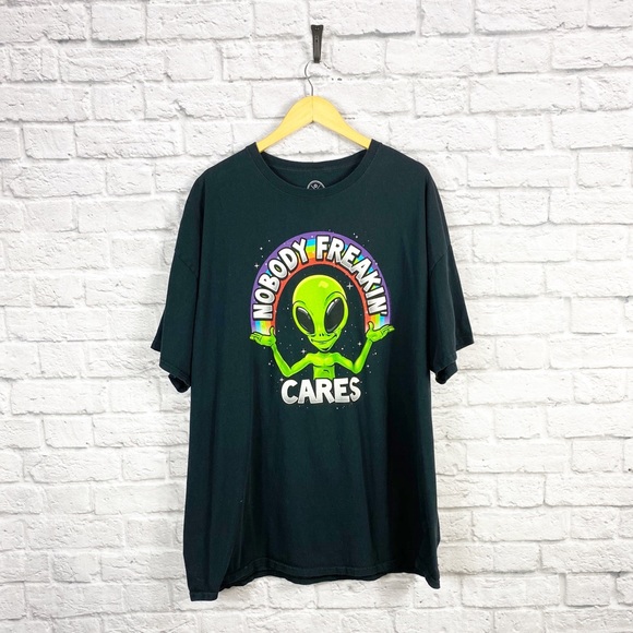 nobody freakin cares alien shirt